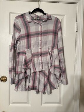 True Craft Pink and Gray Plaid Button-Up Top
